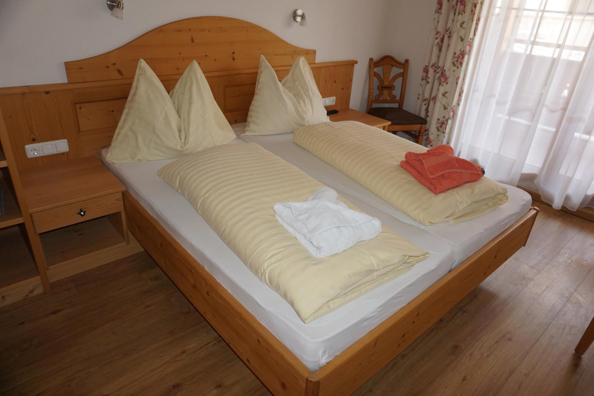 Pension & Appartements Anny Maria Alm am Steinernen Meer Luaran gambar