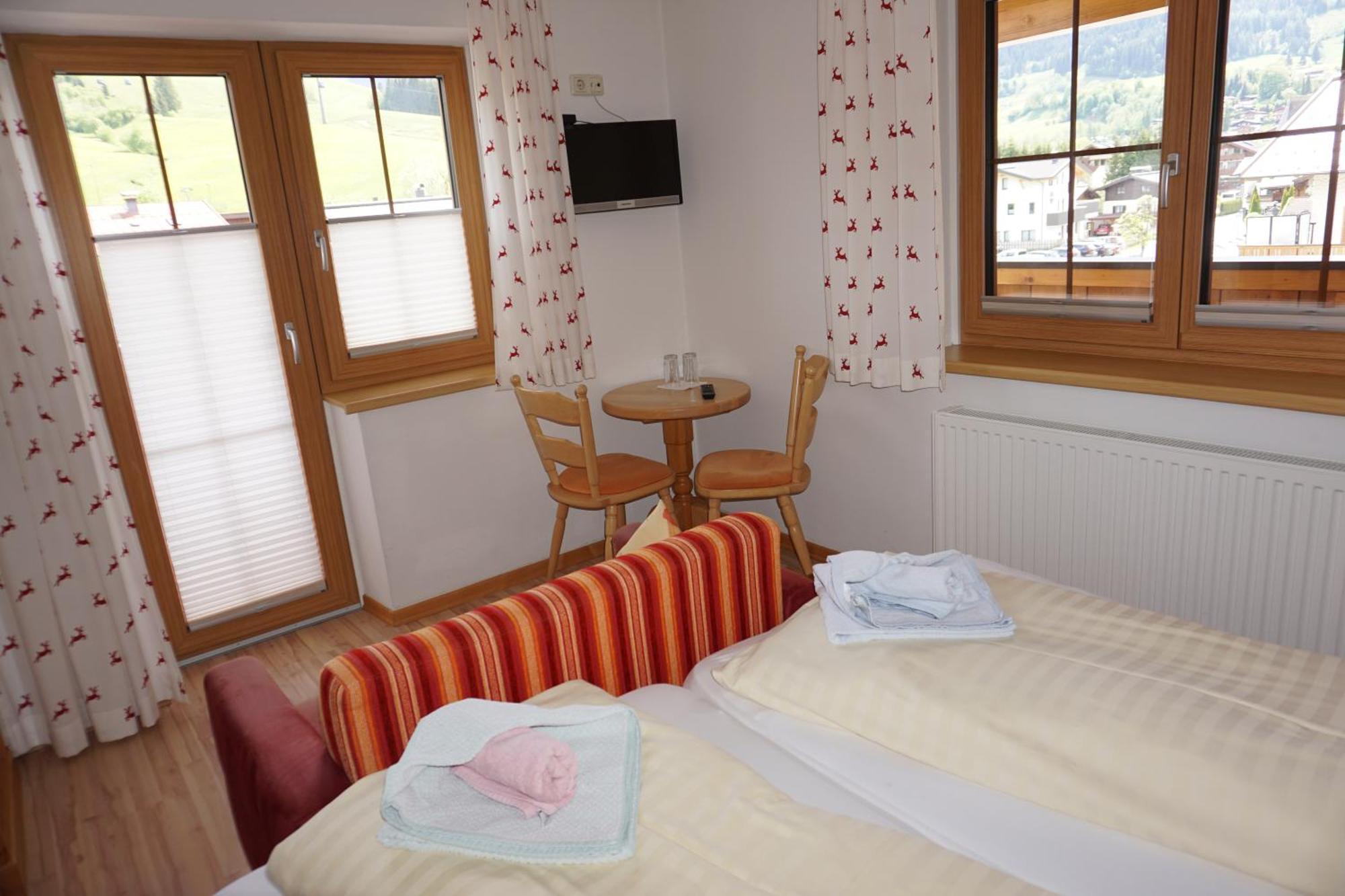Pension & Appartements Anny Maria Alm am Steinernen Meer Luaran gambar
