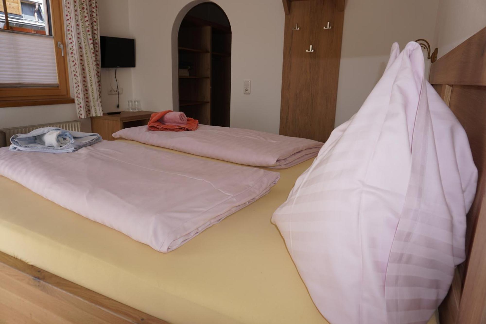Pension & Appartements Anny Maria Alm am Steinernen Meer Luaran gambar