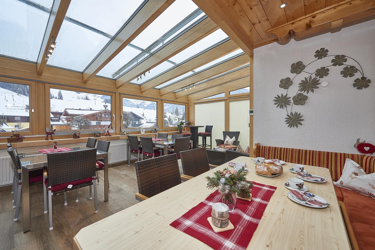 Pension & Appartements Anny Maria Alm am Steinernen Meer Luaran gambar